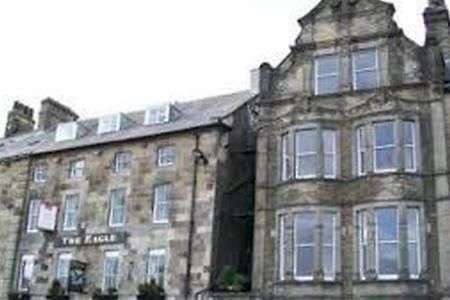 Apartment Over Looking Buxton Market Square Bagian luar foto